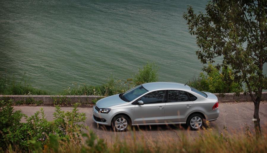  Volkswagen Polo Sedan 2010 года  (фото 97 из 123)